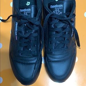 Reebok Classic Black Tennis Shoes